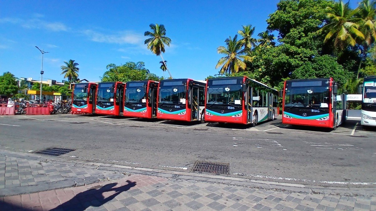 Metro Bus Sri Lanka | Routes, Timetables, Fares