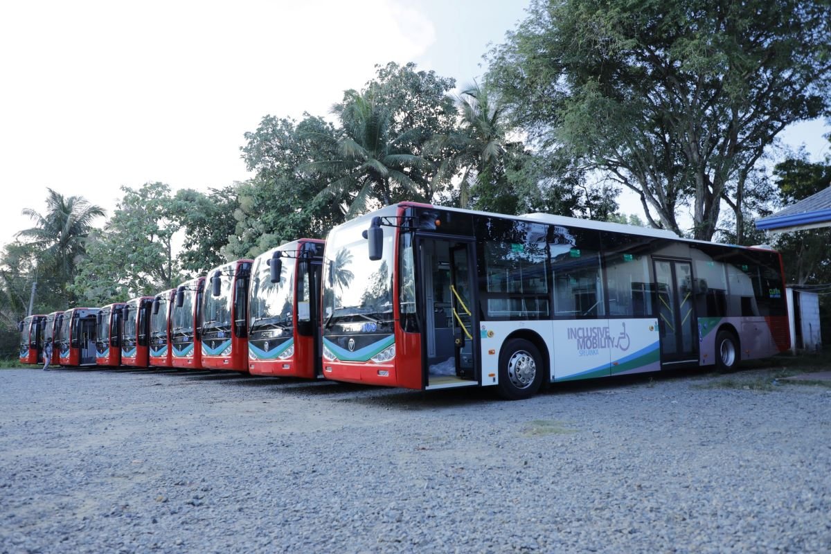 Metro Bus Sri Lanka | Routes, Timetables, Fares